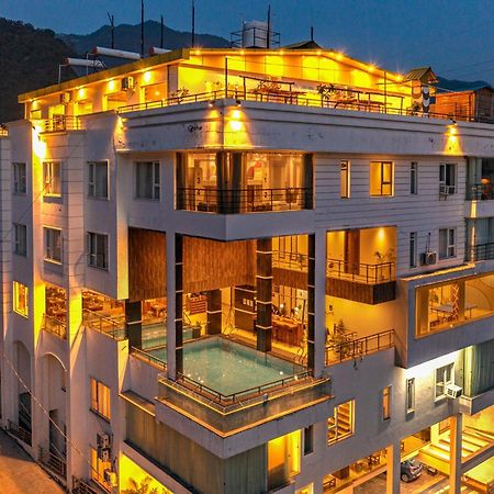 Moustache Rishikesh Luxuria Hostel Ngoại thất bức ảnh