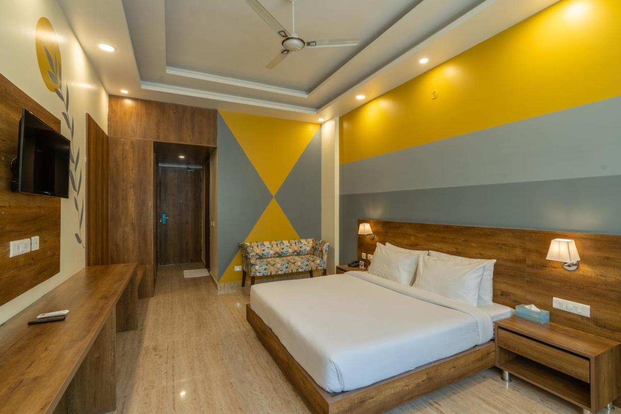 Moustache Rishikesh Luxuria Hostel Ngoại thất bức ảnh