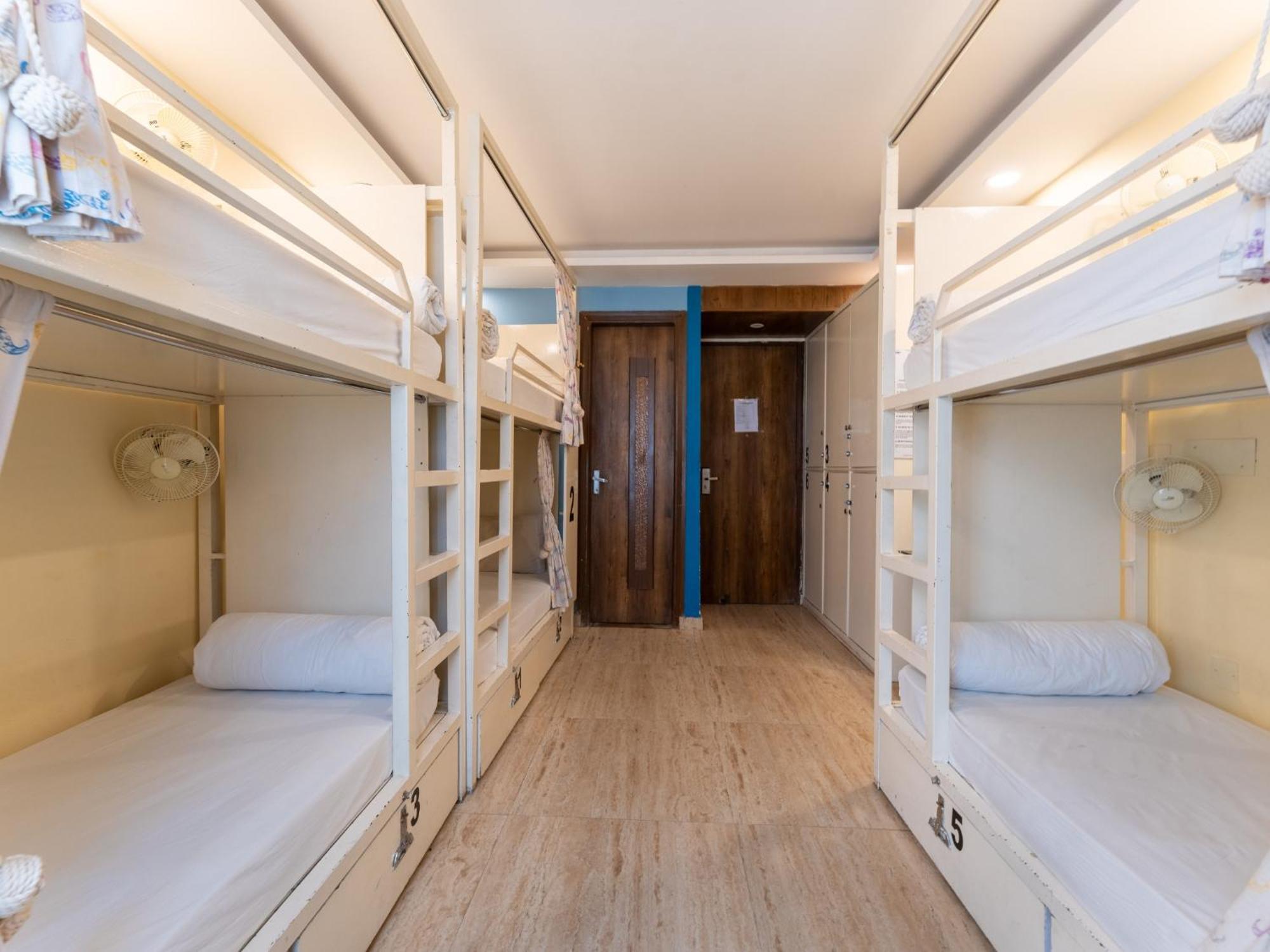 Moustache Rishikesh Luxuria Hostel Ngoại thất bức ảnh