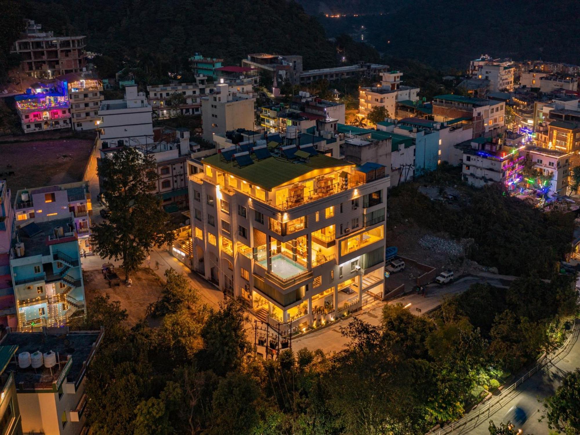 Moustache Rishikesh Luxuria Hostel Ngoại thất bức ảnh