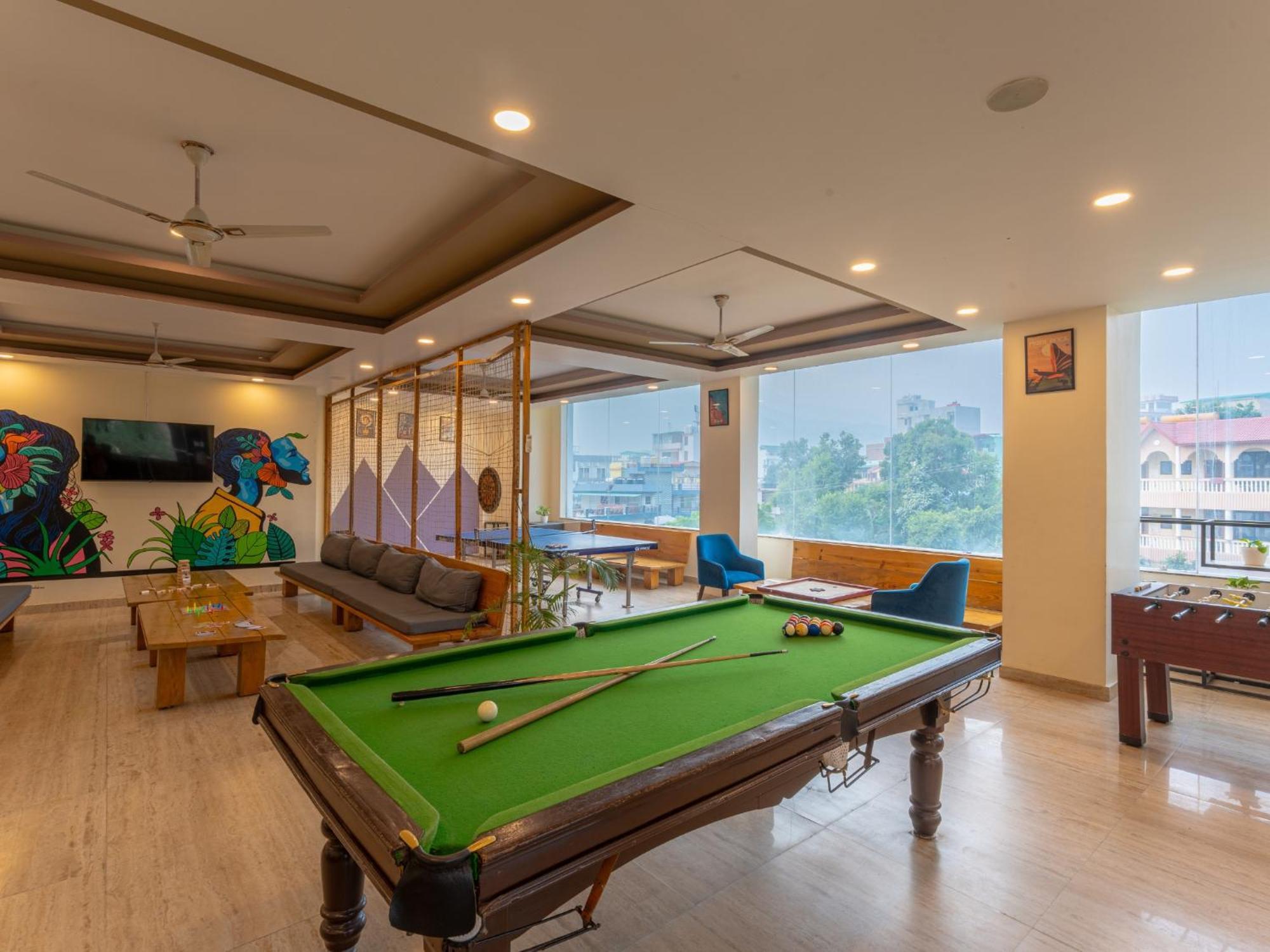 Moustache Rishikesh Luxuria Hostel Ngoại thất bức ảnh